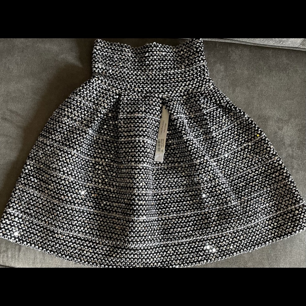 New! Designer skirt from Bloomingdale’s